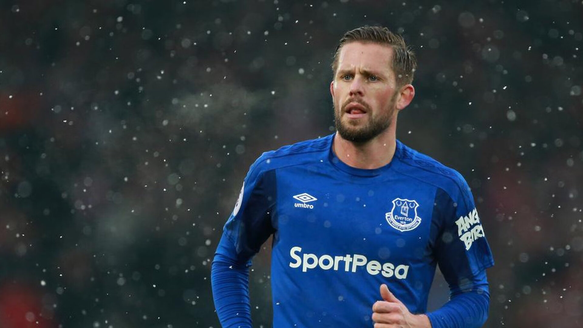 安哥拉强势晋级英格兰,罗德里成为关键先生,当边缘成为风暴眼