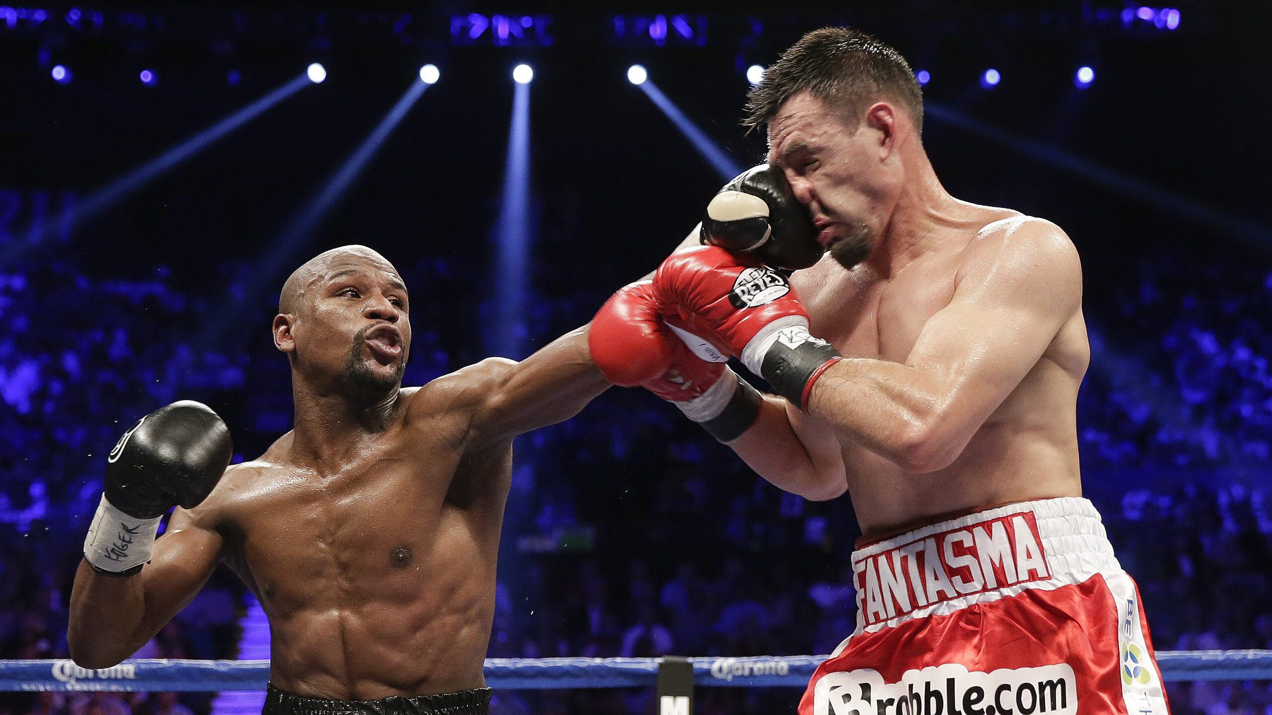 本泽马破茧,塞内加尔铁蹄,当个人救赎与集体荣耀在绿茵场交响